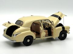 1:18 Holden FJ Sedan 1964 Lakeside Raceway  - Autoart