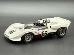 1:18 Chapparal 2 Winner 1965 Bridgehampton GP - Exoto RLG