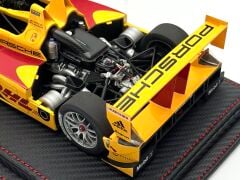 1:18 Porsche RS Spyder ALMS 2007 DHL 80774 - Autoart