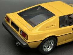 1:18 Lotus Esprit Type 79 1976 Yellow 75301 - Autoart