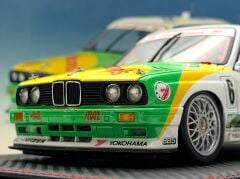 1:18 BMW M3 E30 Watsons 1991 Grand Prix Macau - Autoart
