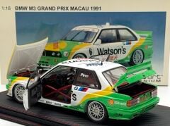 1:18 BMW M3 E30 Watsons 1991 Grand Prix Macau - Autoart