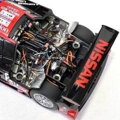 1:18 Nissan R390 GT1 Le Mans 1997 Calsonic - Autoart