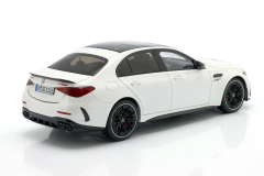 1:18 Mercedes-AMG C63 S W206 Opalith White 2024 - NZG