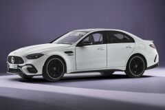 1:18 Mercedes-AMG C63 S W206 Opalith White 2024 - NZG