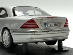 1:18 Mercedes-Benz CL 500 C215 W215 Silver Mermer Tabla - Autoart