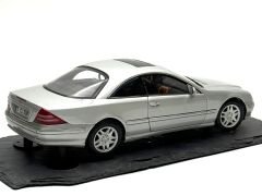 1:18 Mercedes-Benz CL 500 C215 W215 Silver Mermer Tabla - Autoart