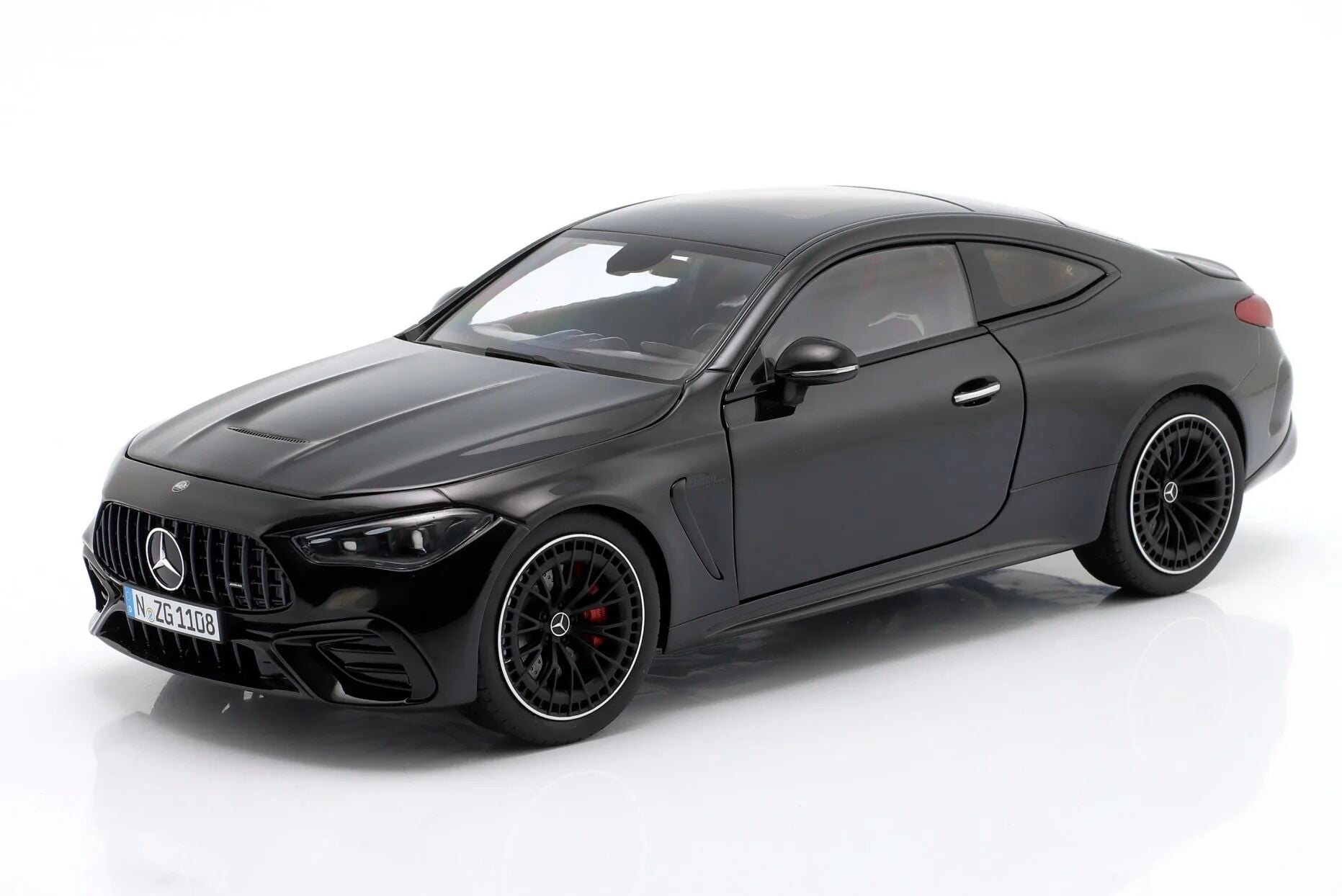 1:18 Mercedes-AMG CLE 53 Coupe Obsidian Black 2024 - NZG