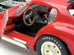 1:18 Shelby Cobra Daytona Coupe 1965 Daytona Red - EXOTO RLG
