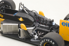 1:18 Lotus 99T No:11 Japan GP Nakajima 1987 - Autoart Signature