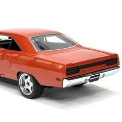 1:18 Plymouth Road Runner Fast & Furious 7 Dom's Charger - GMP