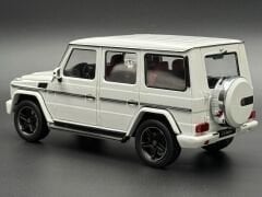 1:18 Mercedes-Benz G Class W463 Polar White 2015 - I Scale