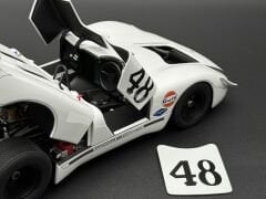 1:18 Porsche 908/02 No:48 Sebring 1970 Steve McQueen 87072 - Autoart