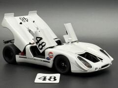 1:18 Porsche 908/02 No:48 Sebring 1970 Steve McQueen 87072 - Autoart
