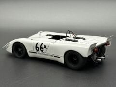 1:18 Porsche 908/02 No:66 Holtville Steve McQueen 87073 -Autoart