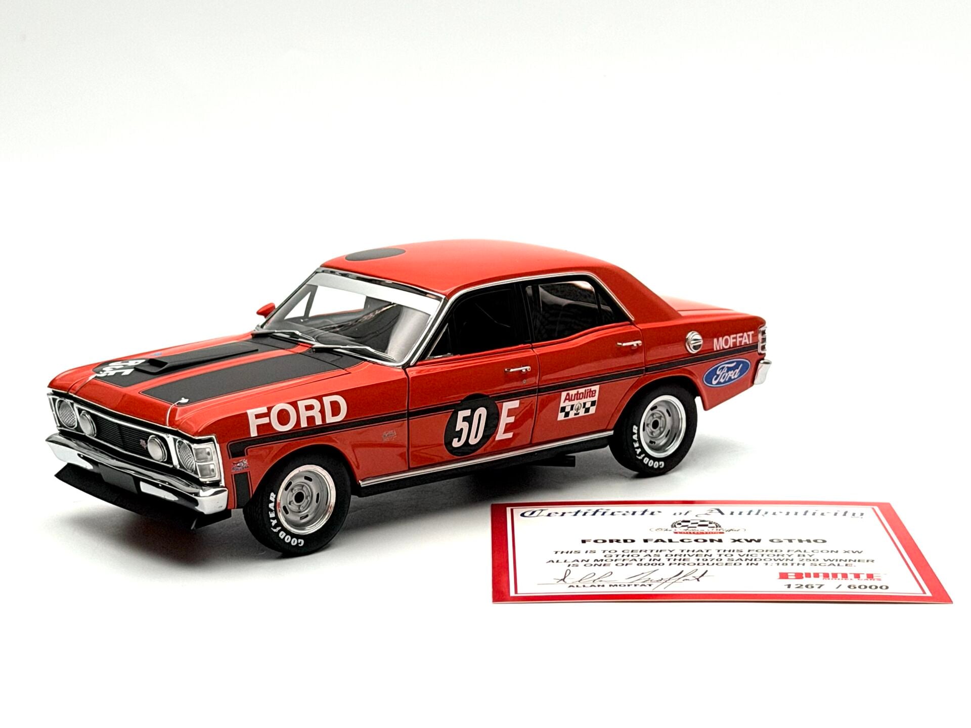 1:18 Ford XW Falcon GTHO 1970 Sandown Winner 50E - Autoart