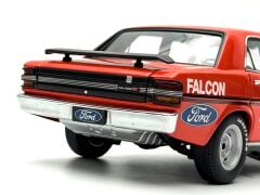 1:18 Ford Falcon XY GTHO 1971 S.Paradise Winner 60E - Autoart