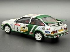 1:18 Ford Sierra Cosworth RS Tour De Corse Rally 1988 - Autoart