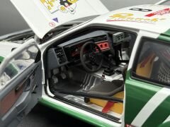 1:18 Ford Sierra Cosworth RS Tour De Corse Rally 1988 - Autoart