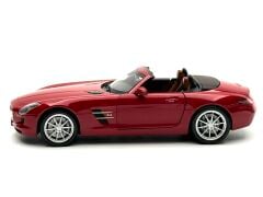 1:18 Mercedes-Benz SLS 6.3 AMG R197 Roadster Red - Minichamps