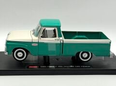1:18 Ford F-100 Custom Cab Pick Up 1965 Turquoise - Sun Star