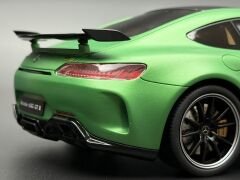 1:18 Mercedes-Benz AMG GTR V8 BiTurbo 2017 GT179 - GT Spirit