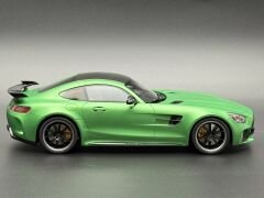 1:18 Mercedes-Benz AMG GTR V8 BiTurbo 2017 GT179 - GT Spirit