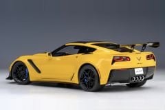 1:18 Chevrolet Corvette C7 ZR1 Yellow Tintcoat 71278 - Autoart