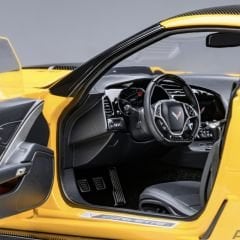 1:18 Chevrolet Corvette C7 ZR1 Yellow Tintcoat 71278 - Autoart