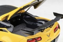 1:18 Chevrolet Corvette C7 ZR1 Yellow Tintcoat 71278 - Autoart
