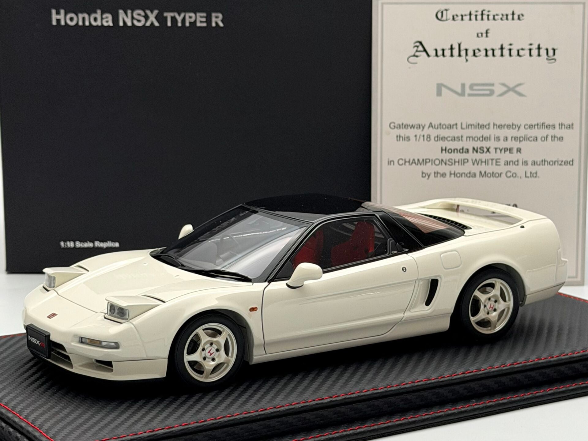 1:18 Honda NSX Type R Championship White 1992 - Autoart Signature