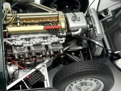 1:18 Jaguar D Type 1955 Le Mans Winner Hawthorn - Autoart Signature