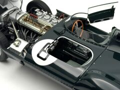 1:18 Jaguar D Type 1955 Le Mans Winner Hawthorn - Autoart Signature