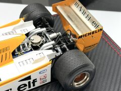 1:18 Renault RE-20 Turbo ARNOUX 1980 - Exoto Grand Prix Classics