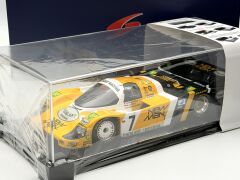1:18 Porsche 956 Le Mans Winner 1984 with Showcase - Spark