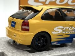 1:18 Honda Civic Type R EK9 Spoon Yellow/Blue Livery - Motorhelix