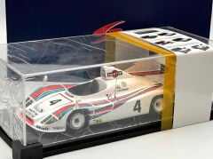 1:18 Porsche 936 Le Mans Winner 1977 with Showcase - Spark