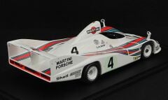 1:18 Porsche 936 Le Mans Winner 1977 with Showcase - Spark