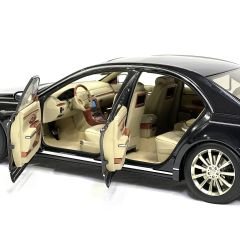 1:18 Ölçek Maybach 57S Black 2005 - Autoart Millennium