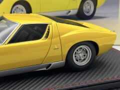 1:18 Lamborghini Miura SV 1971 Yellow - Autoart