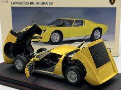 1:18 Lamborghini Miura SV 1971 Yellow - Autoart
