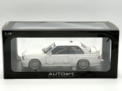 1:18 BMW M3 E30 DTM Plain Body Version Black 1989 - Autoart