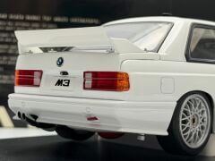 1:18 BMW M3 E30 DTM Plain Body Version Black 1989 - Autoart