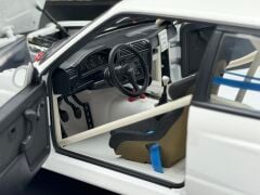 1:18 BMW M3 E30 DTM Plain Body Version Black 1989 - Autoart