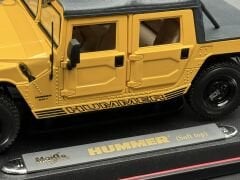 1:18 HUMMER H1 Soft Top - Maisto