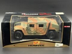 1:18 HMMWV HUMVEE Hummer Military - Maisto