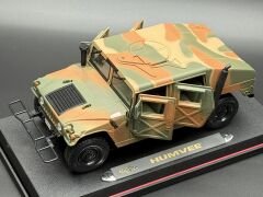 1:18 HMMWV HUMVEE Hummer Military - Maisto