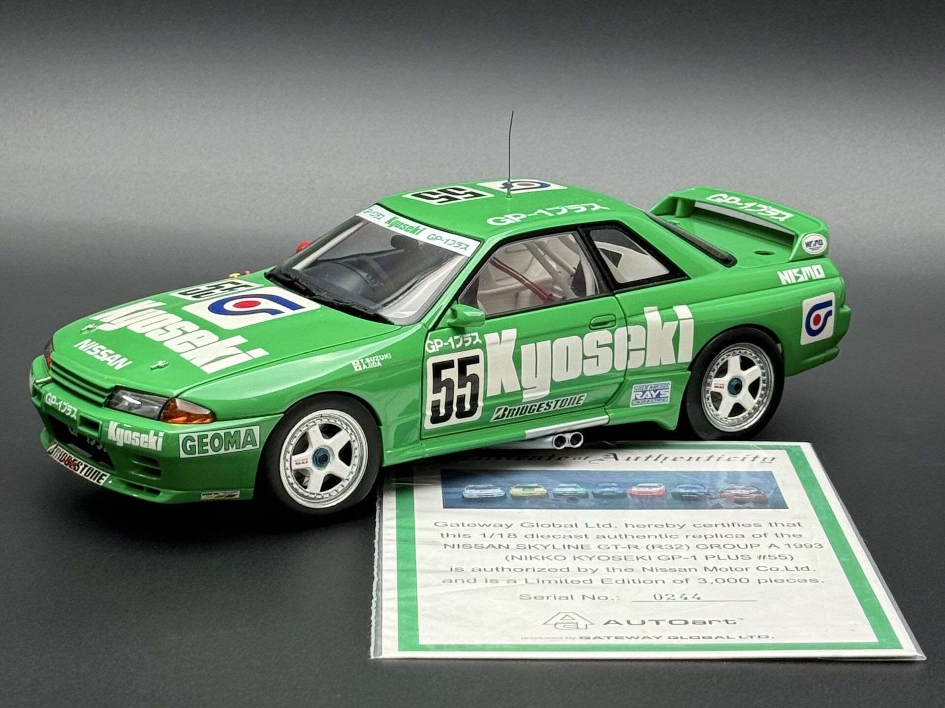 1:18 Nissan Skyline GT-R R32 Group A 1993 KYOSEKI - Autoart