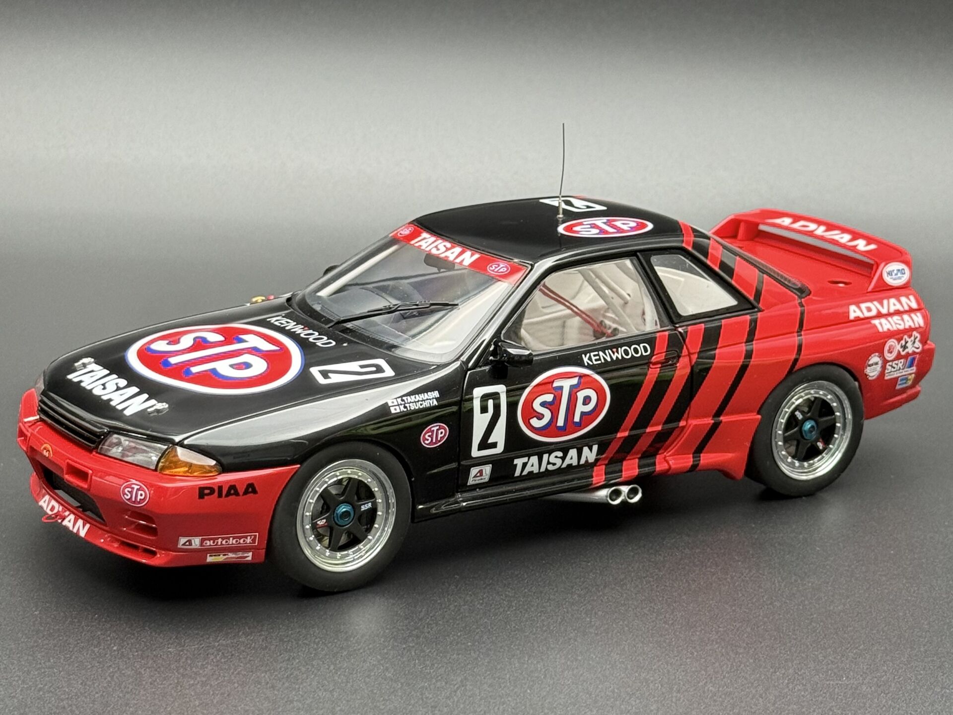 1:18 Nissan Skyline GT-R R32 Group A 1993 STP TAISAN - Autoart