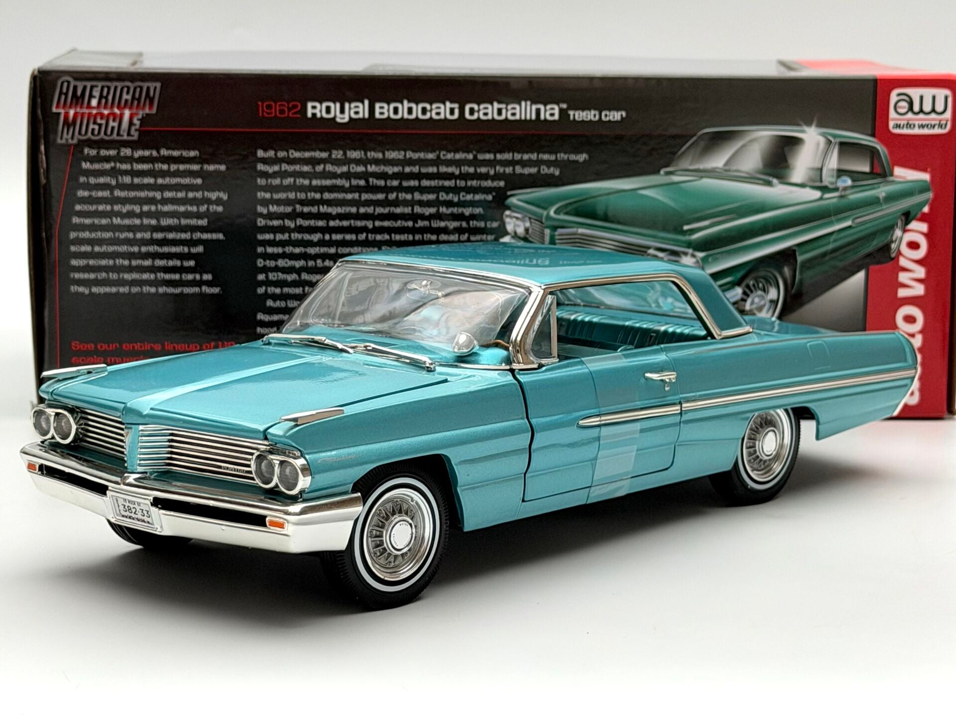 1:18 Pontiac Royal Bobcat Catalina 1962  - Auto World